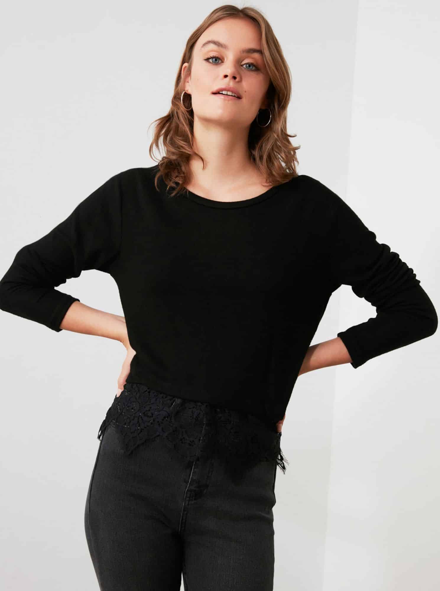 Trendyol černé dámské tričko
