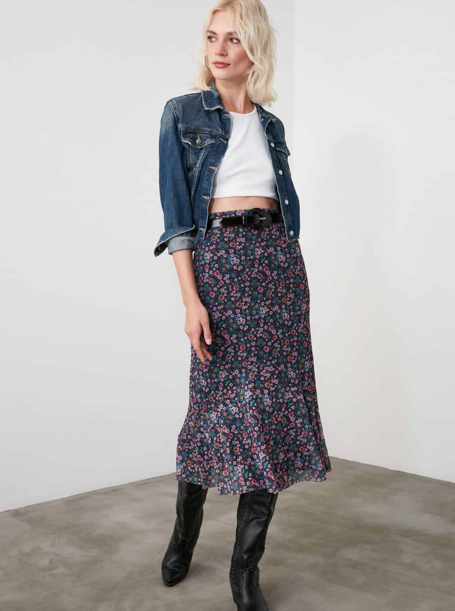 Trendyol tmavě modrá midi sukně