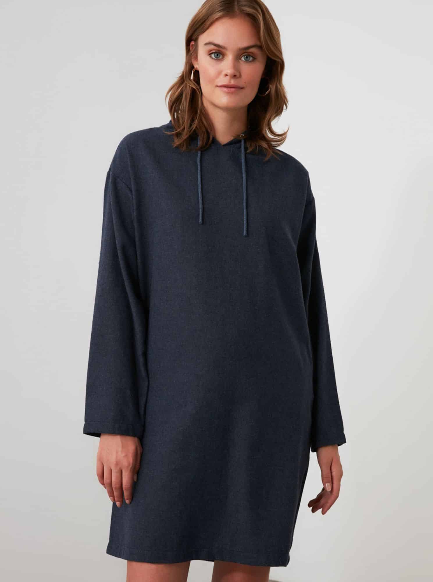 Trendyol tmavě modré mikinové šaty