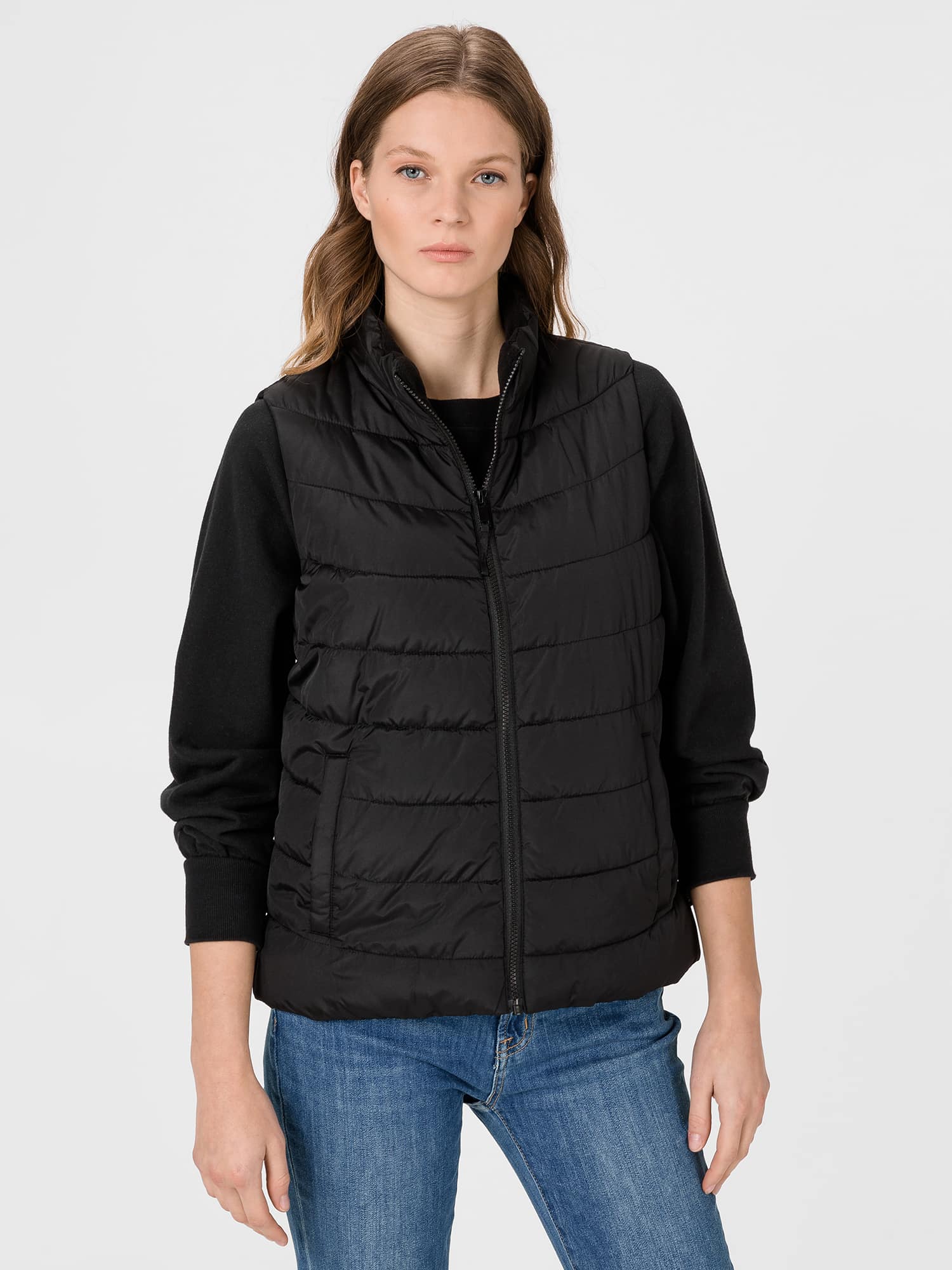 GAP černá dámská vesta