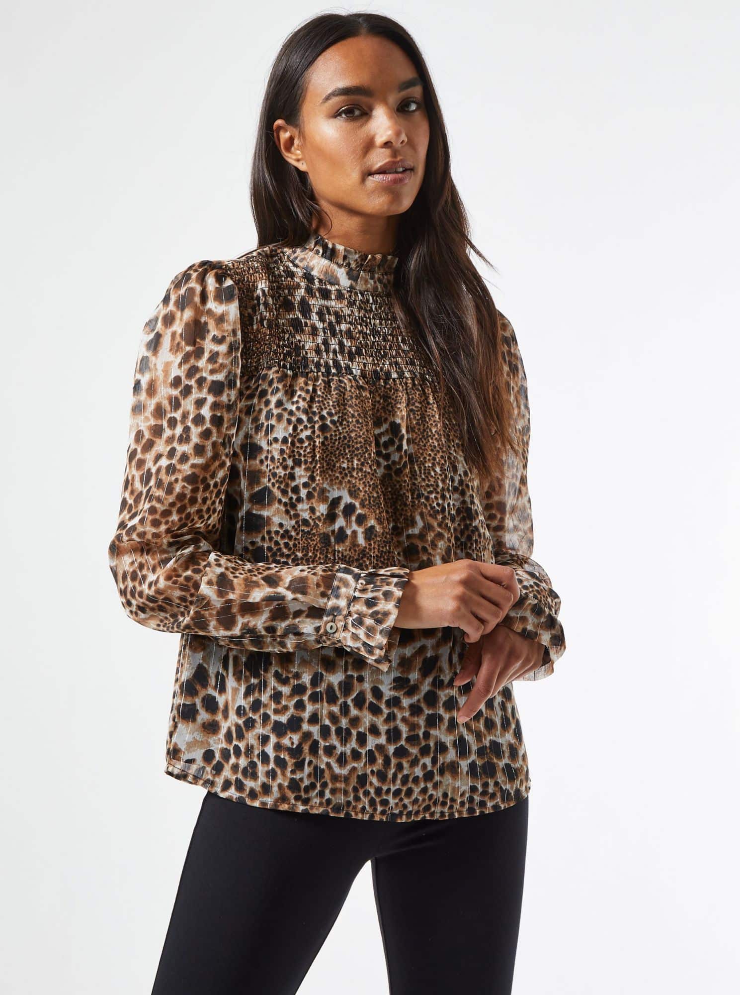 Hnědá vzorovaná halenka se stojáčkem Dorothy Perkins