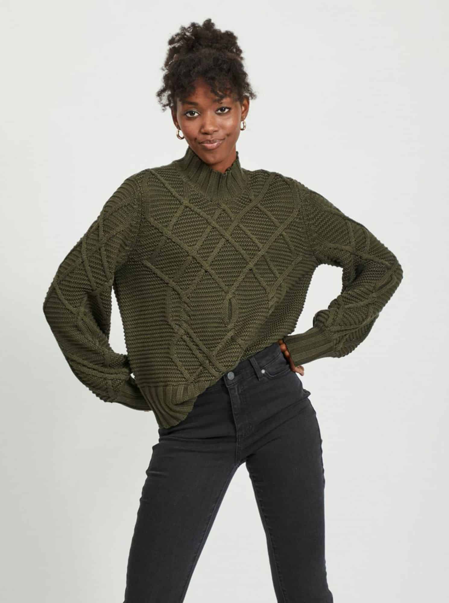 Khaki svetr se stojáčkem .OBJECT