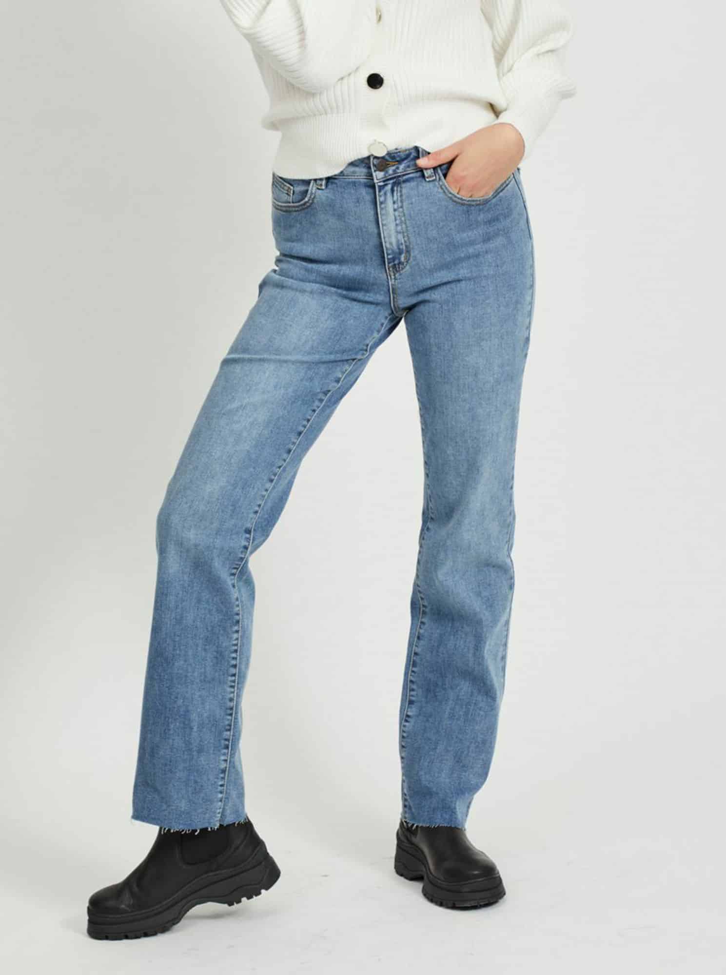 Modré straight fit džíny .OBJECT