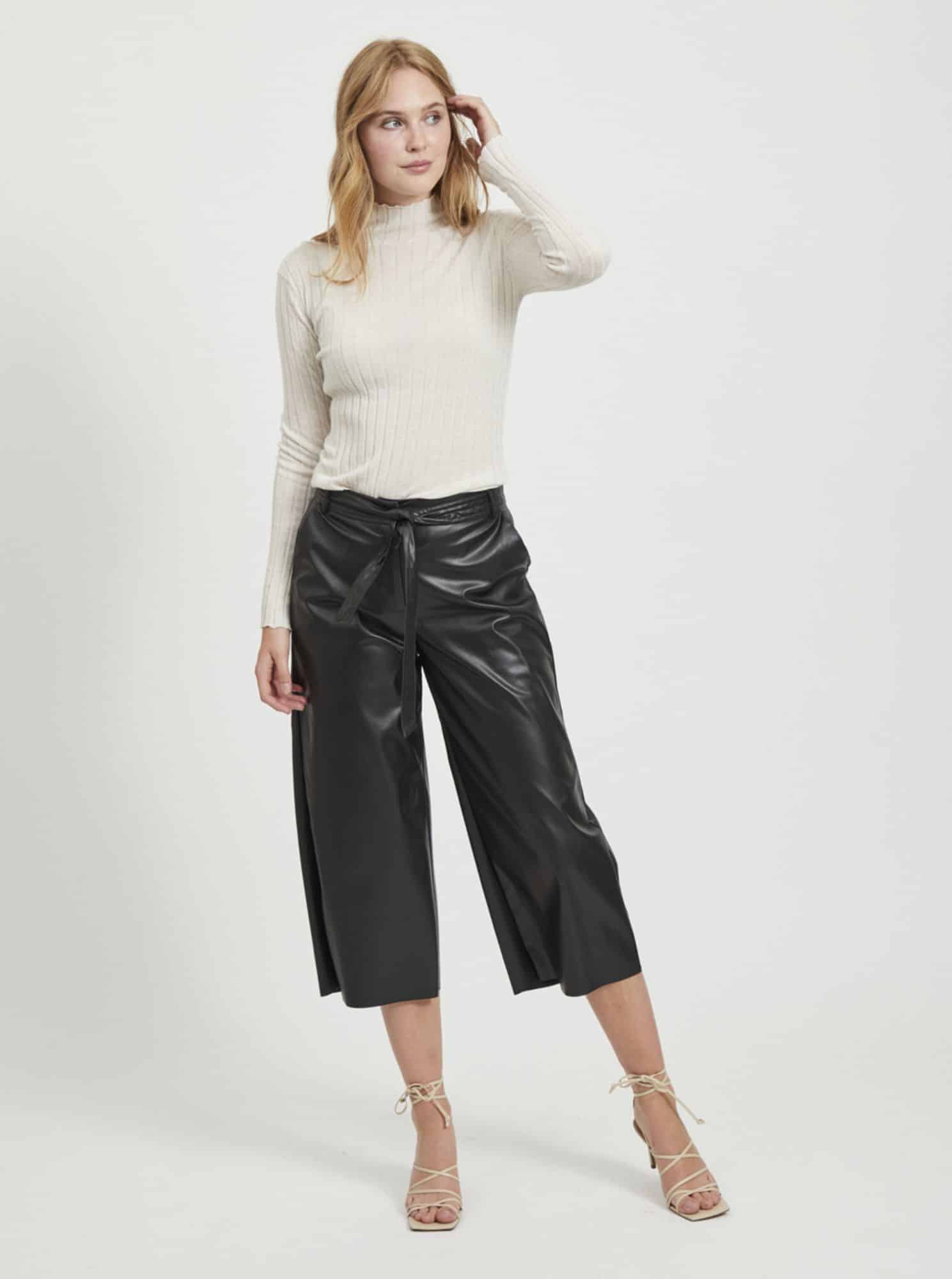 Černé koženkové culottes VILA Vivi