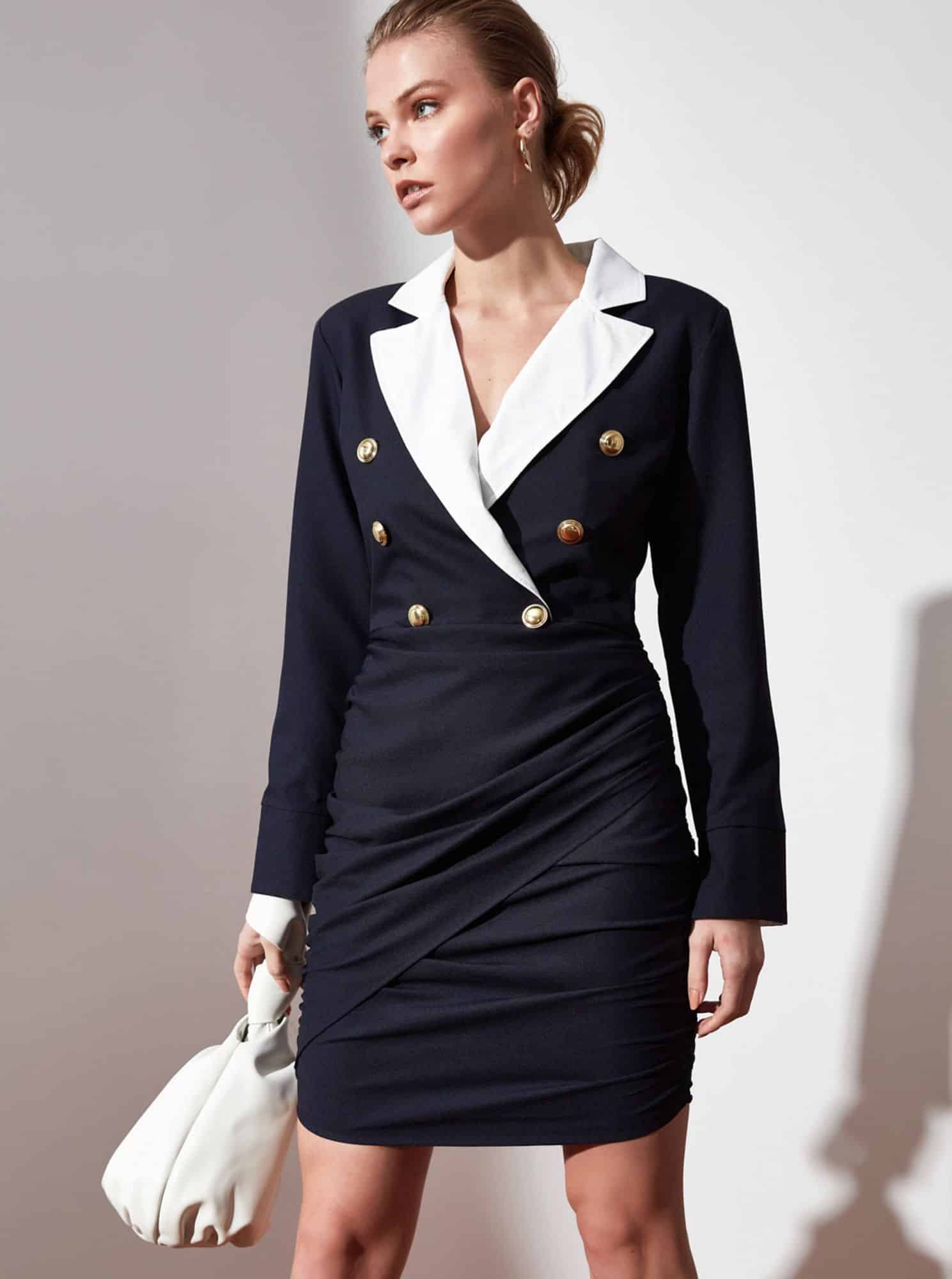 Tmavě modré pouzdrové šaty Trendyol