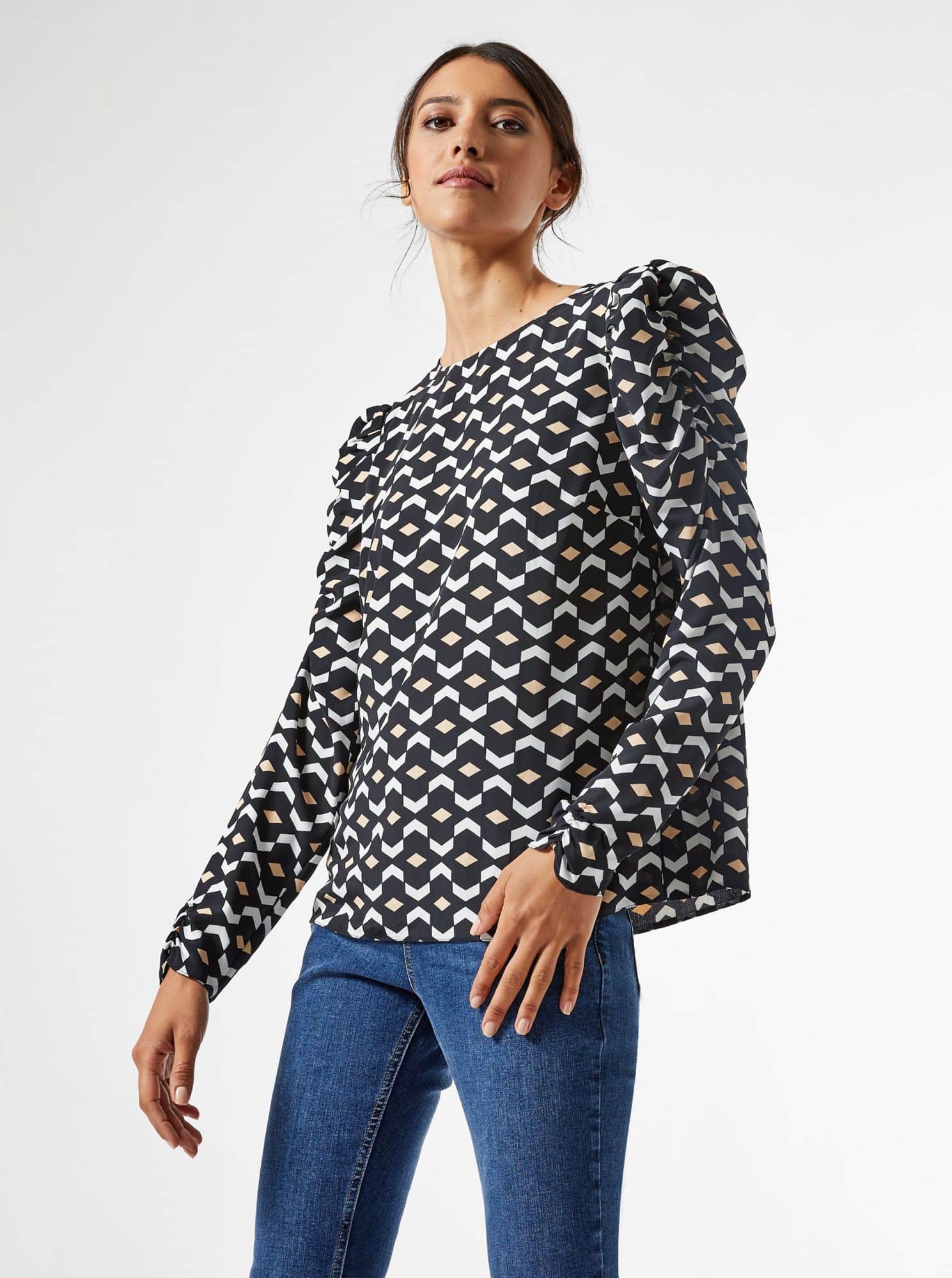 Černá vzorovaná halenka Dorothy Perkins