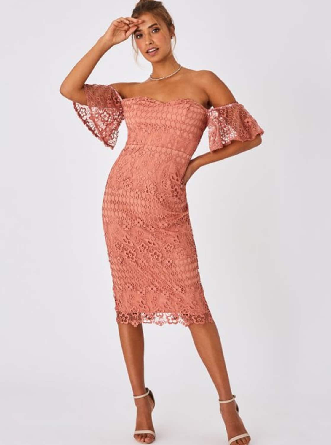 Růžové krajkové pouzdrové šaty Little Mistress