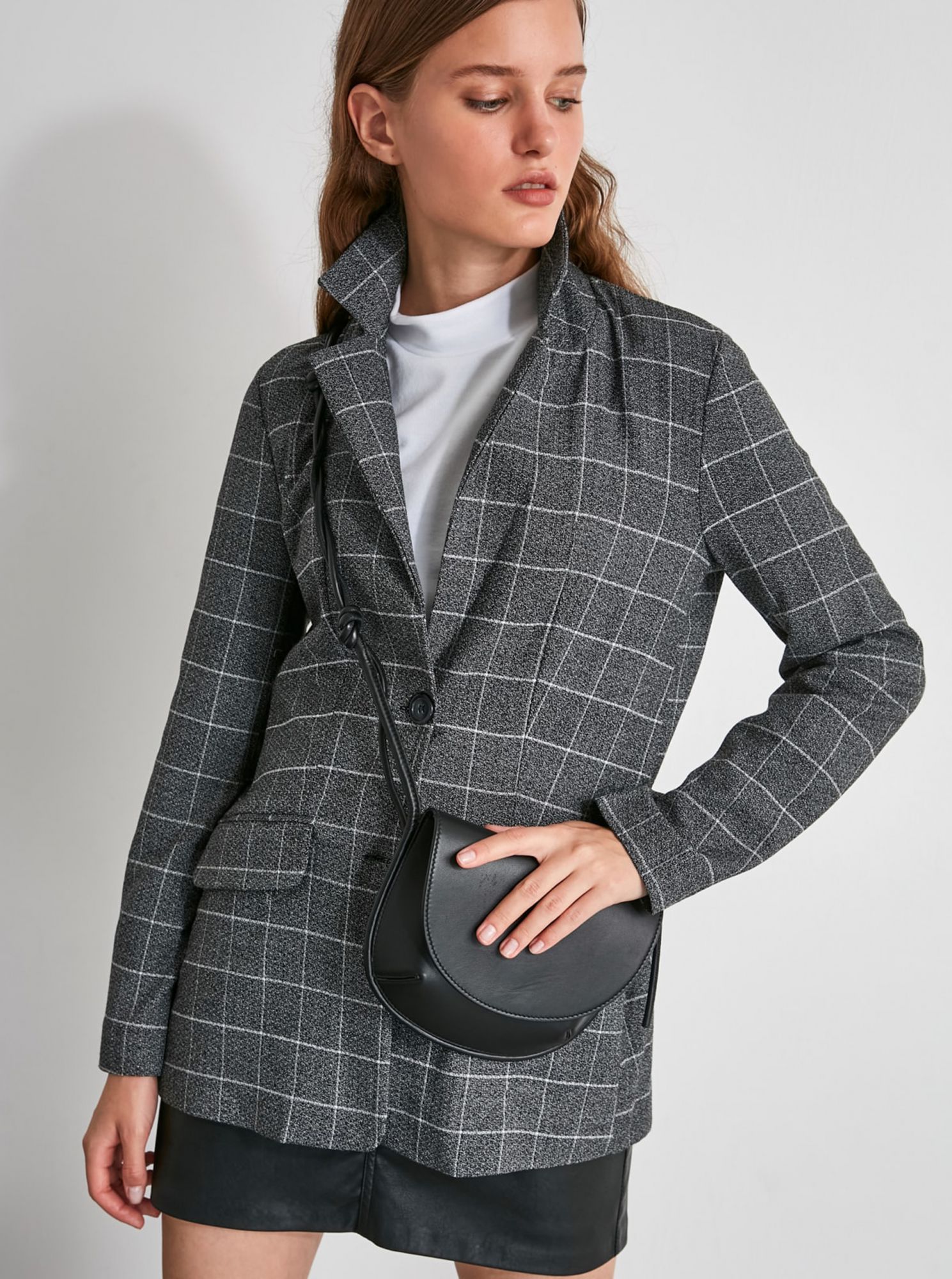 Šedé kostkované sako Trendyol