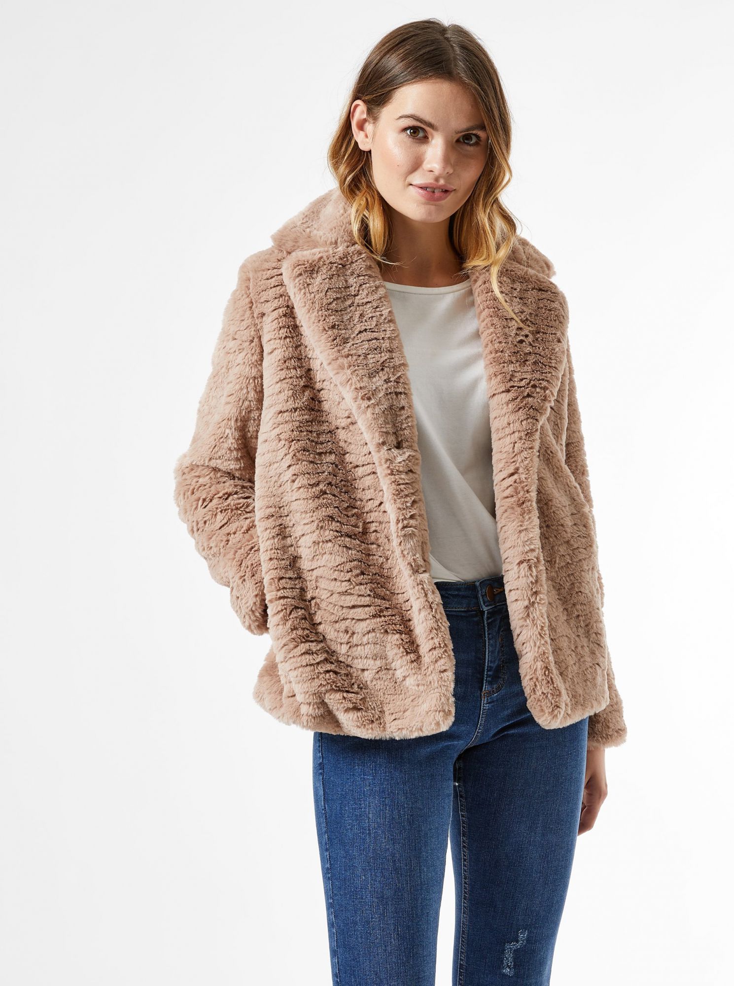 Světle hnědý krátký kabát z umělého kožíšku Dorothy Perkins