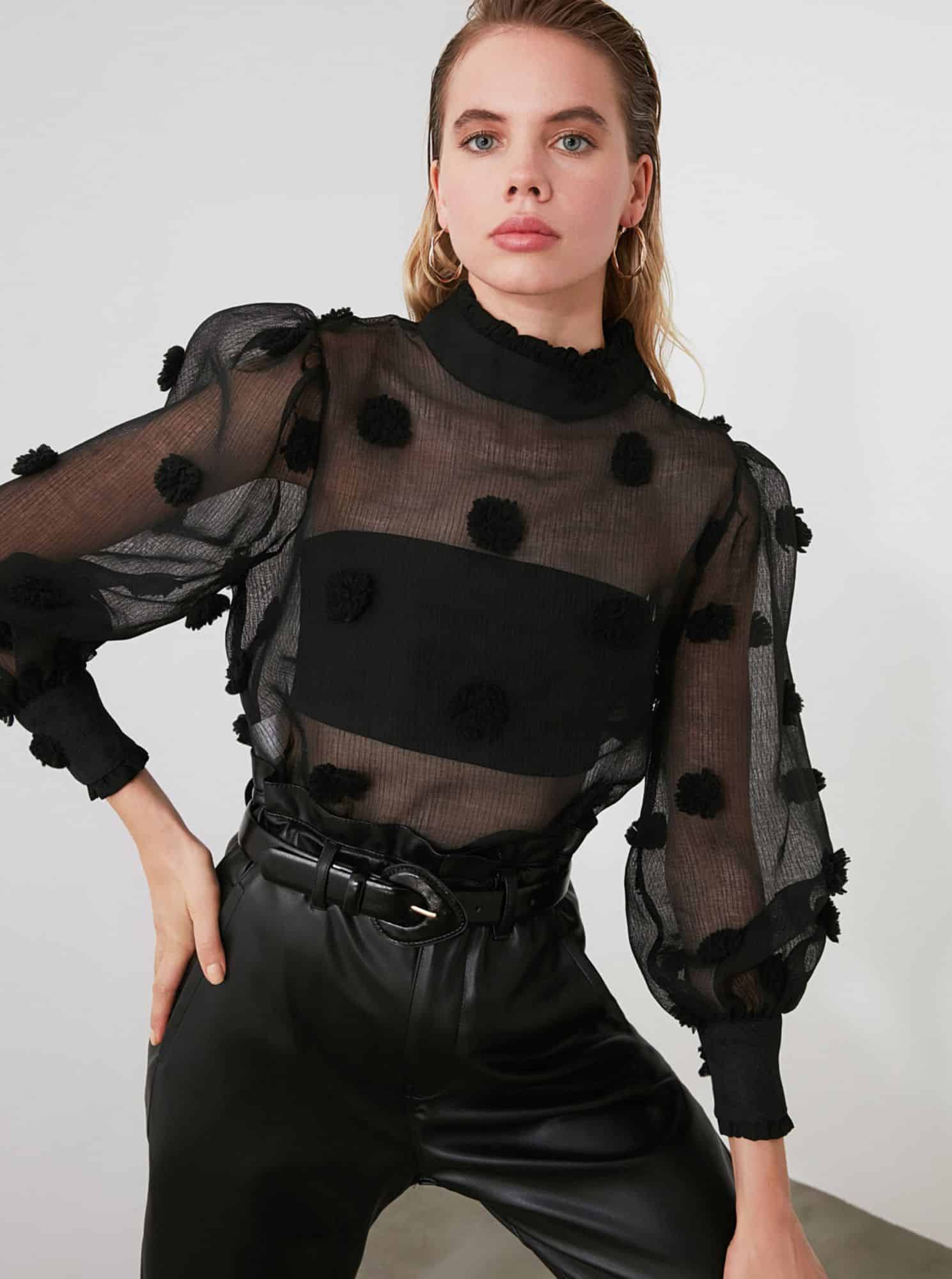 Černá průsvitná halenka Trendyol