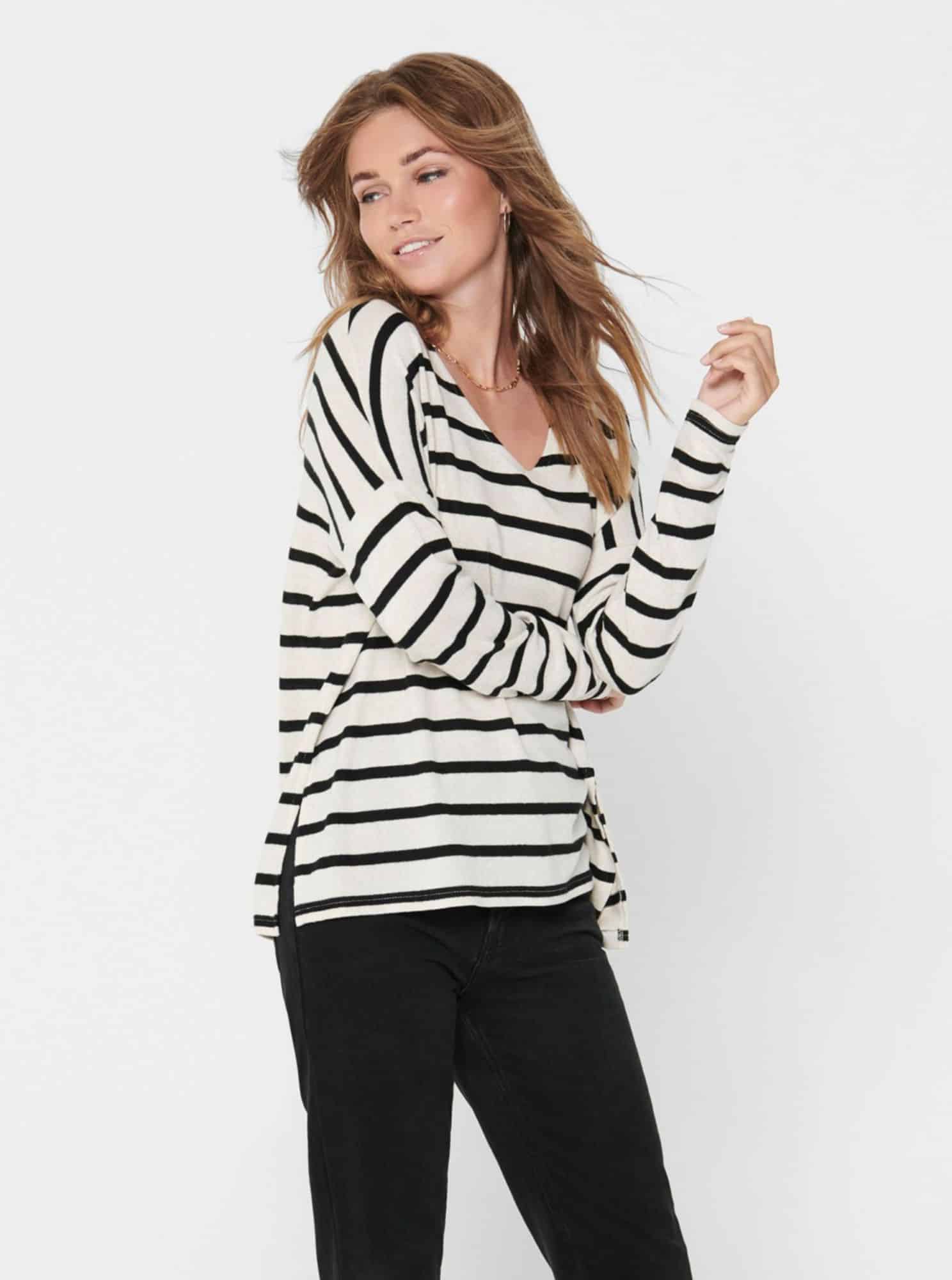 Černo-bílý pruhovaný basic svetr ONLY Mayea