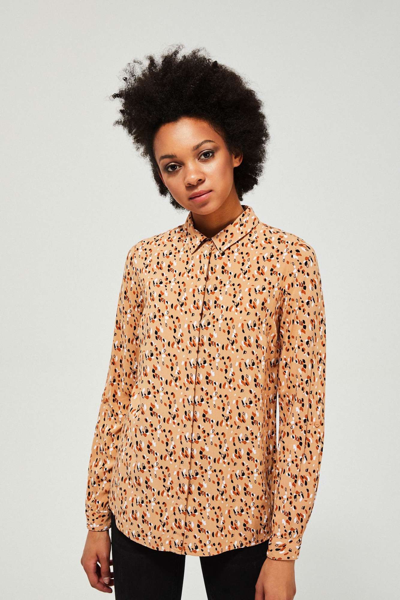 Moodo oříšková propínací košile se vzorem