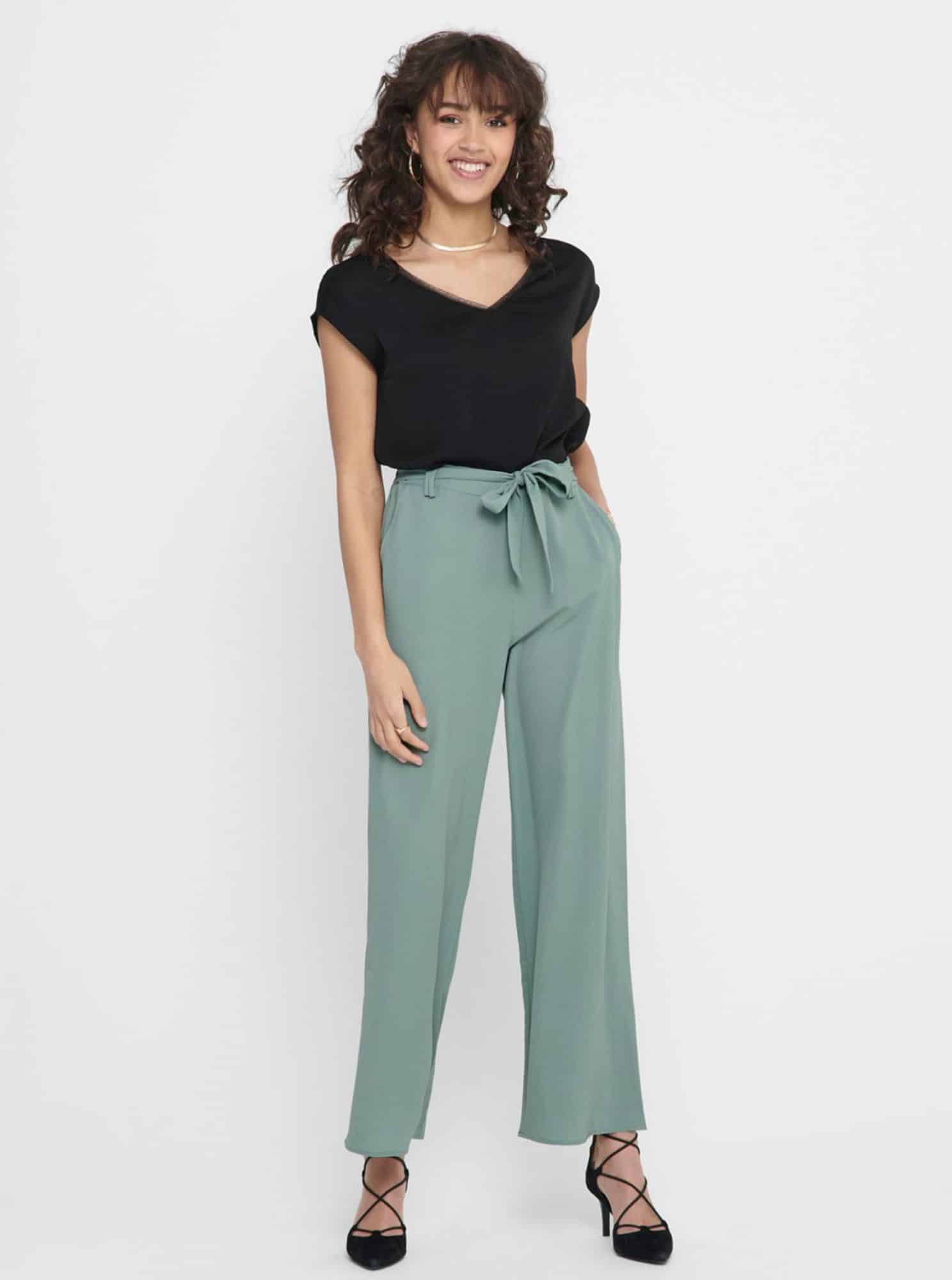 Černá halenka ONLY Liva