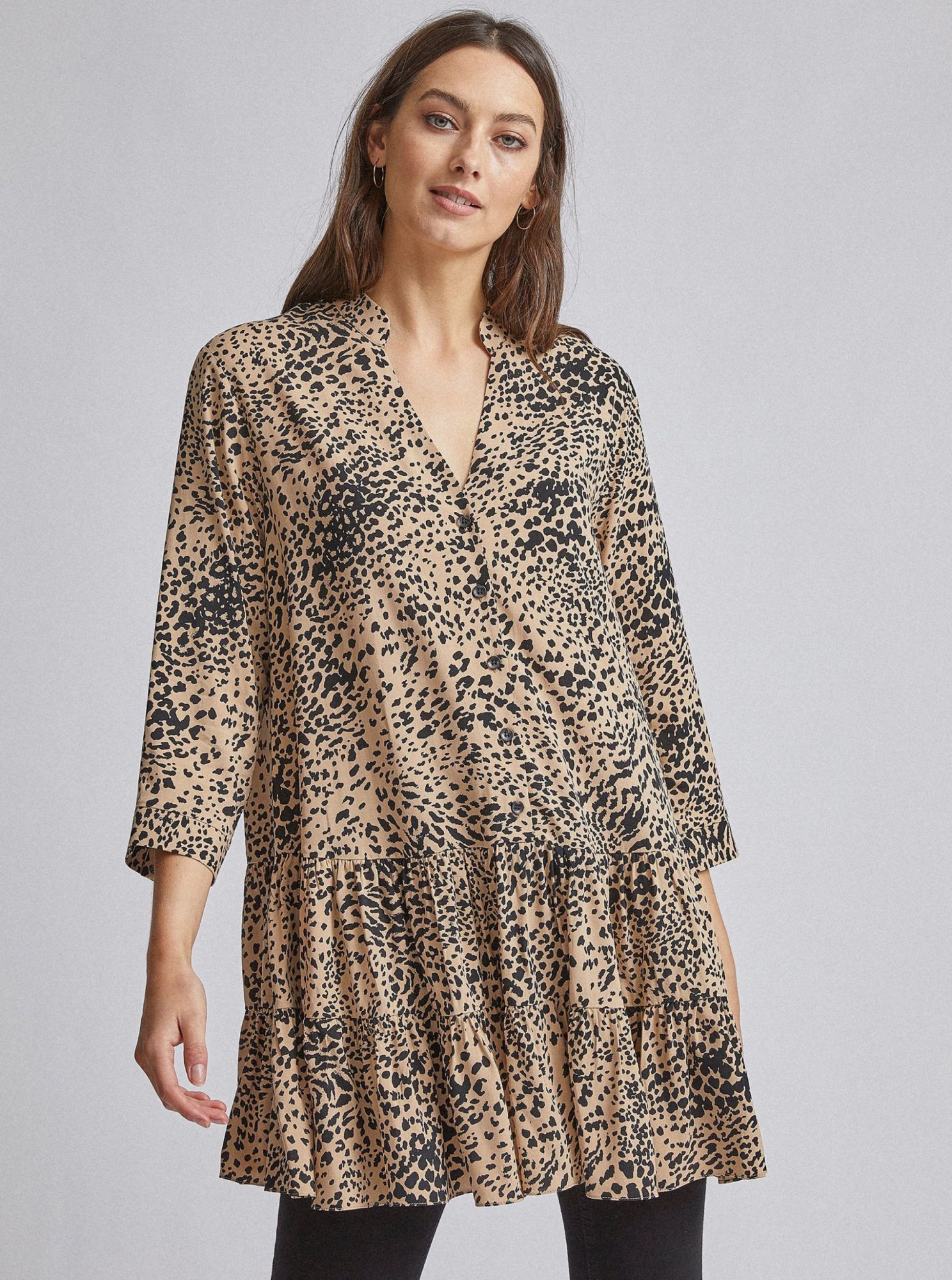Světle hnědá dlouhá halenka s gepardím vzorem Dorothy Perkins