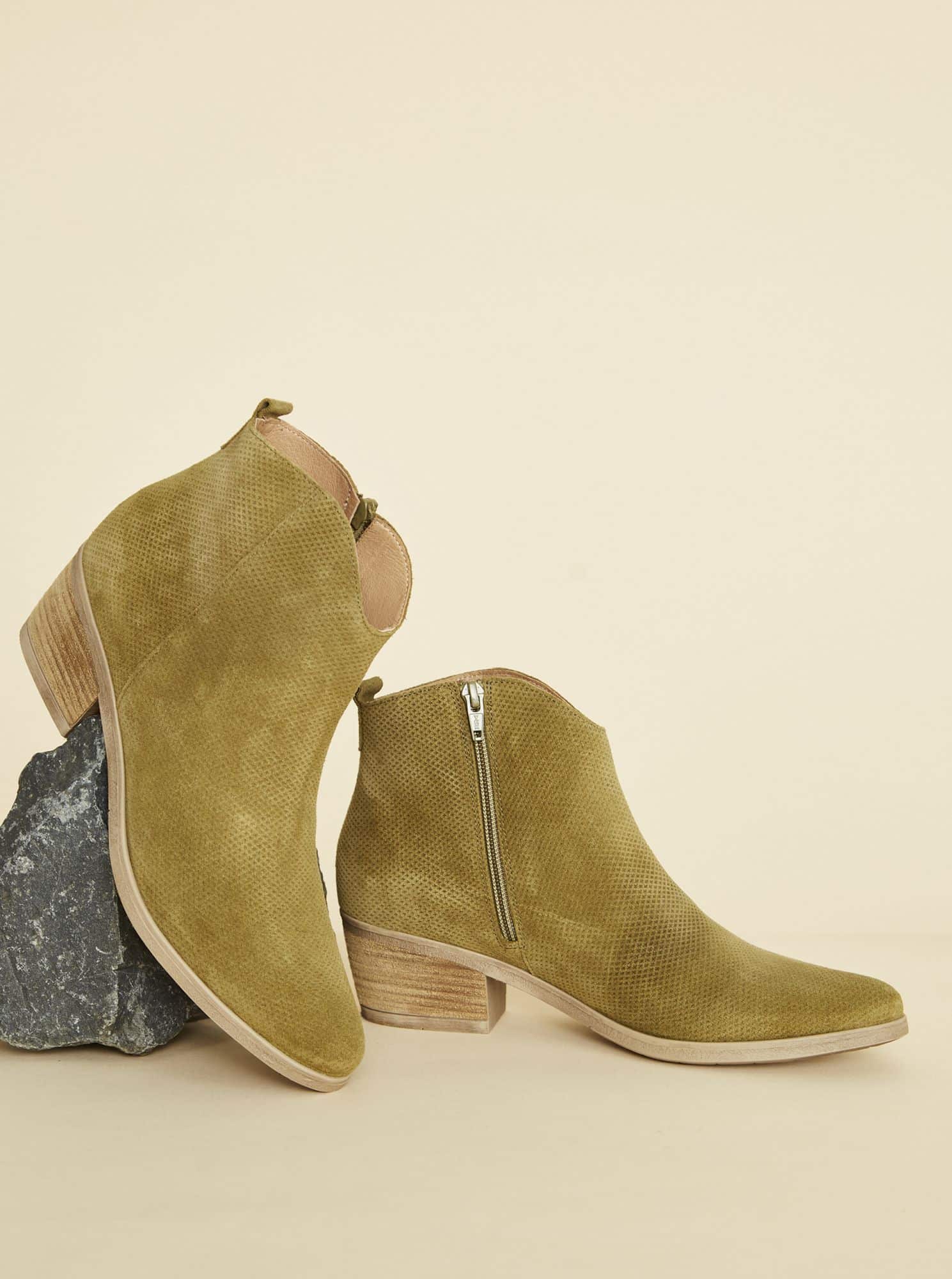 OJJU khaki semišové kotníkové boty