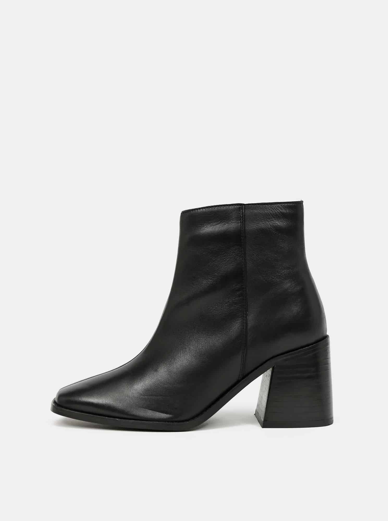 Dorothy Perkins černé kožené kotníkové boty