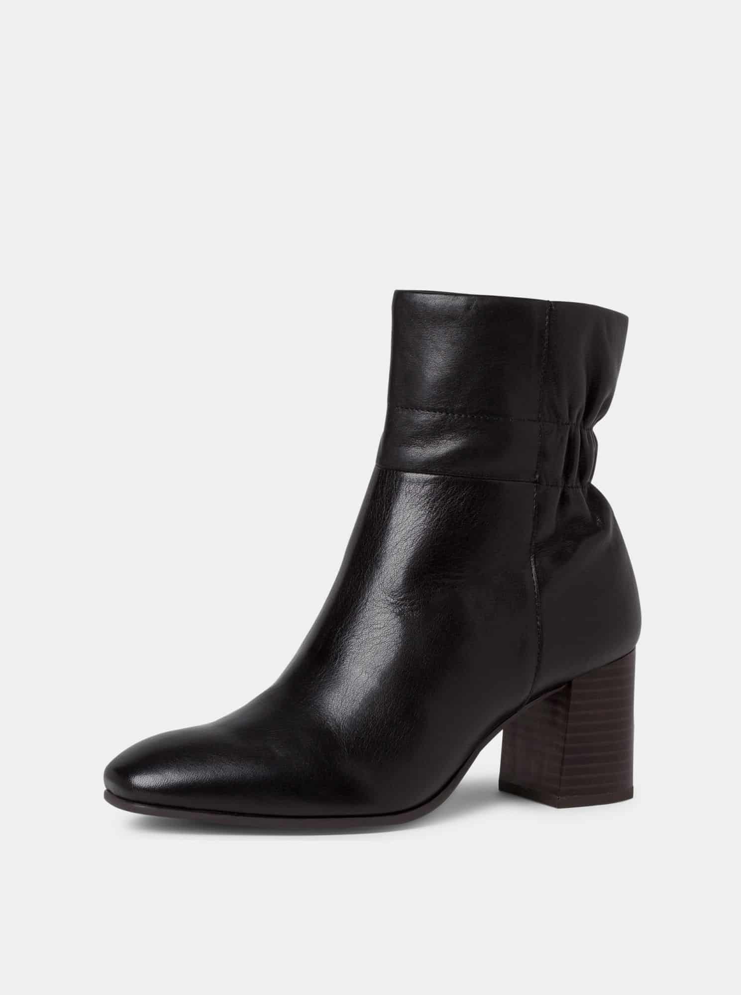 Tamaris černé kožené kotníkové boty na podpatku