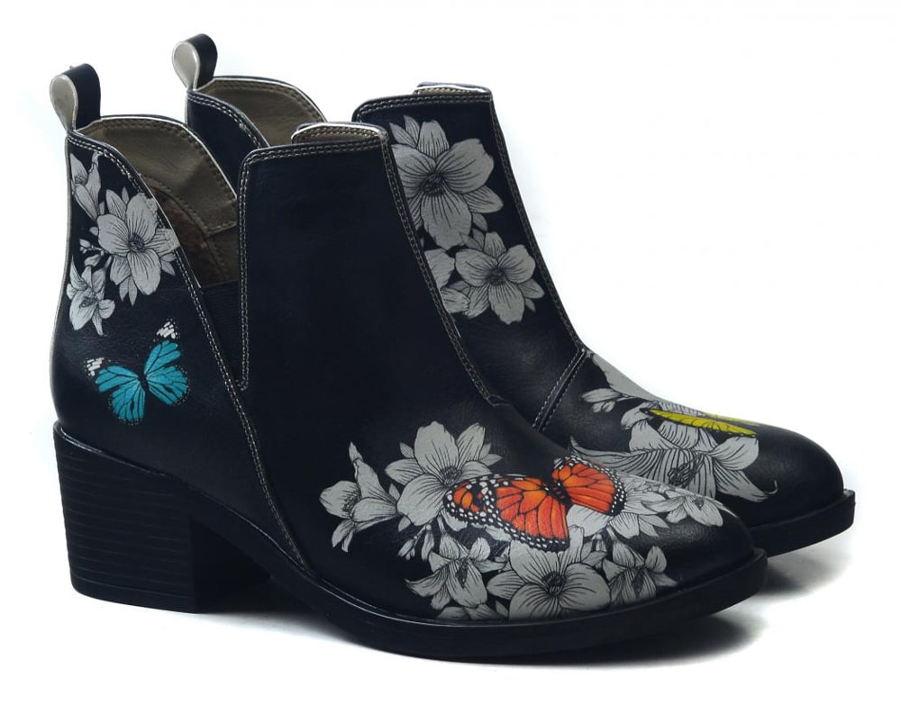 Goby černé kotníkové boty na podpatku Butterflies In The Garden