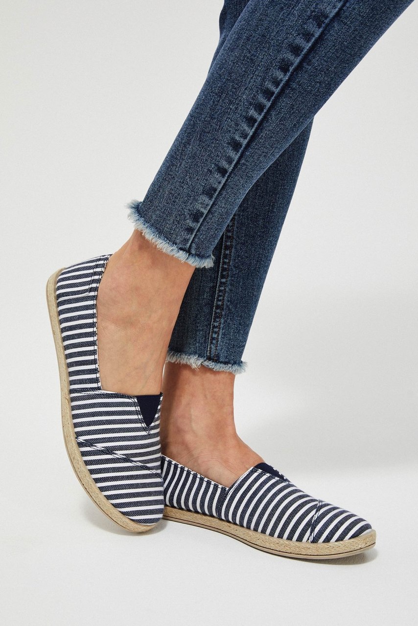 Moodo pruhované espadrilky s jutou