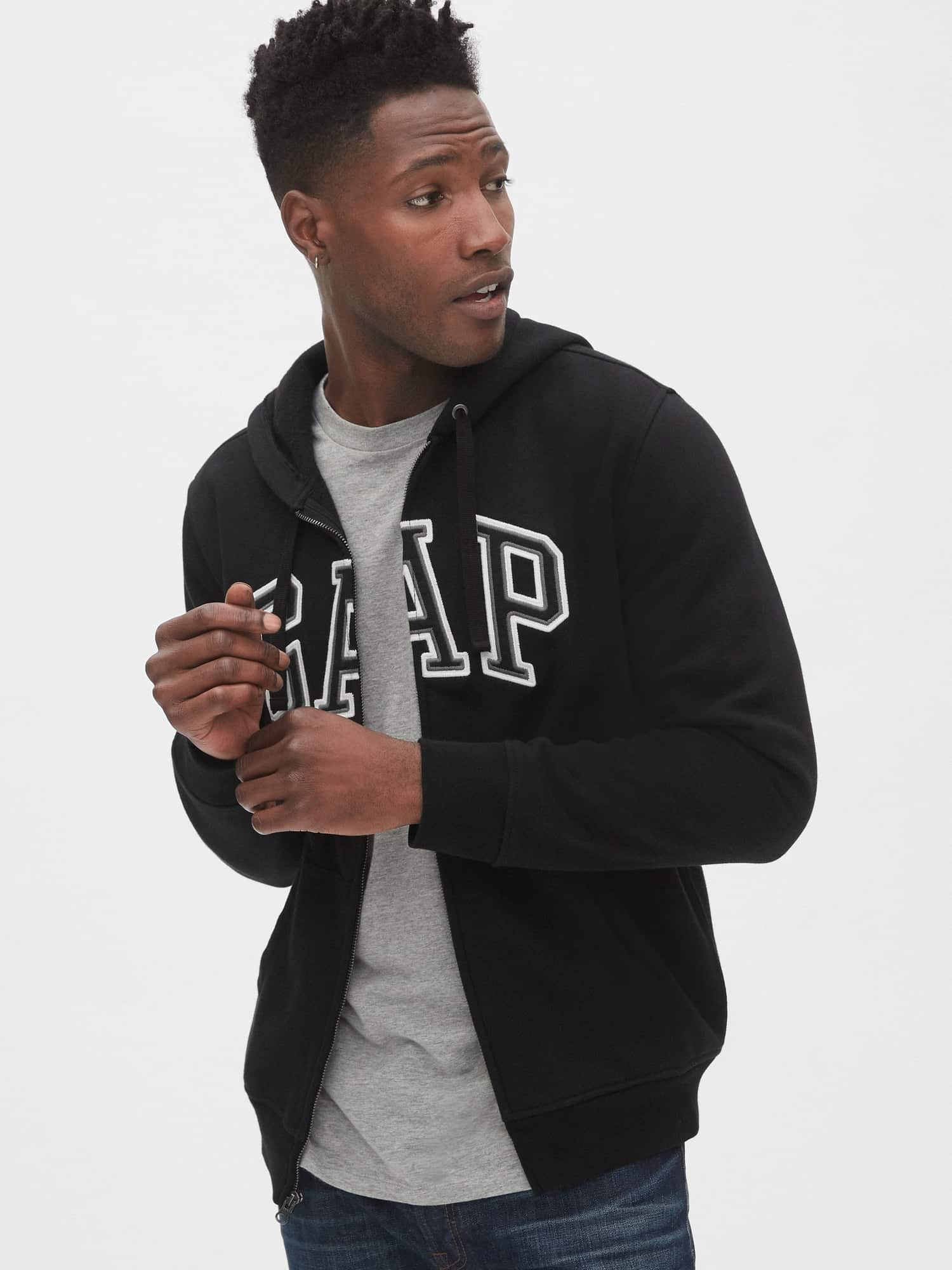 GAP černá pánská mikina s kapucí