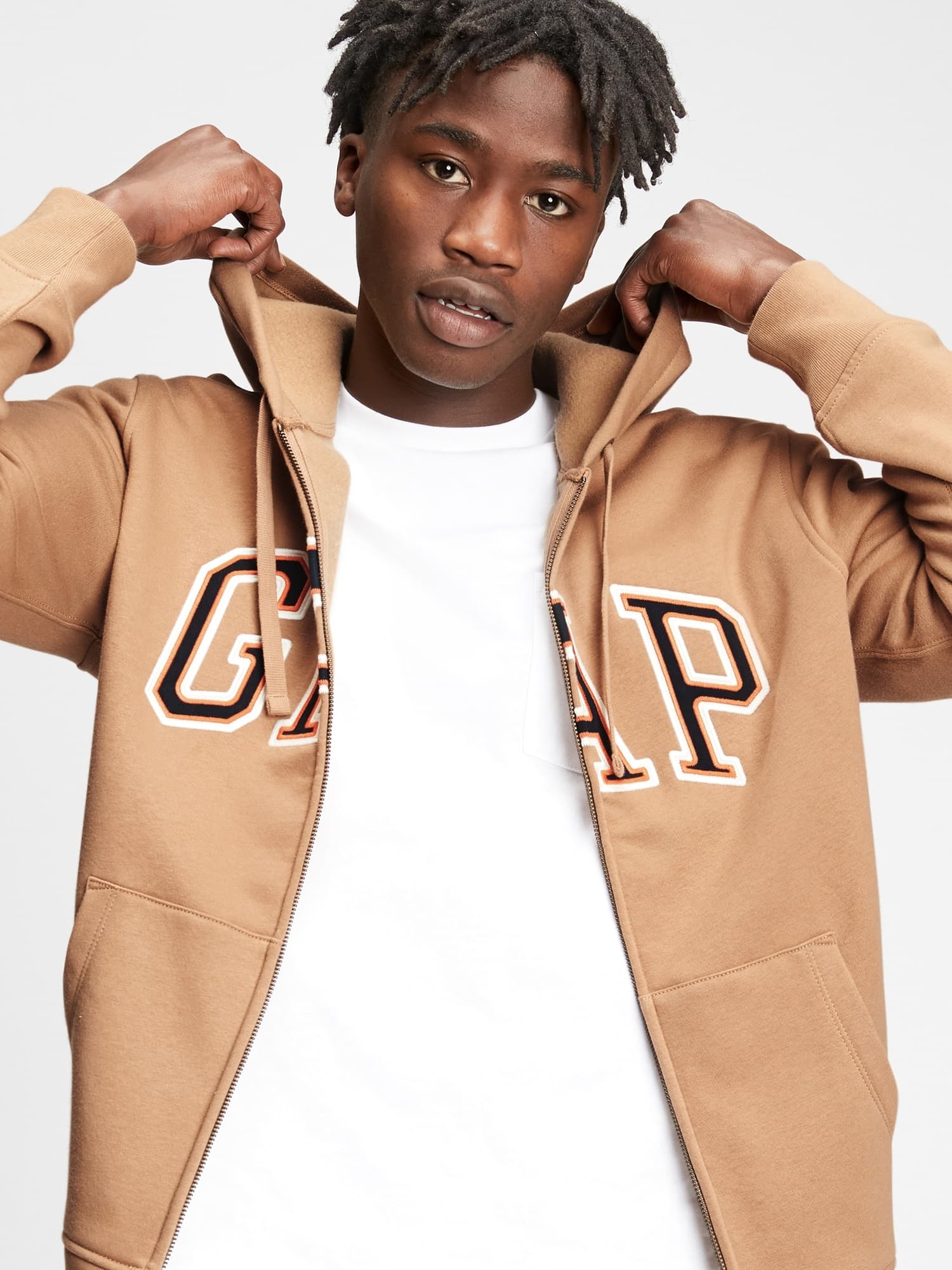 GAP hnědá pánská mikina s kapucí