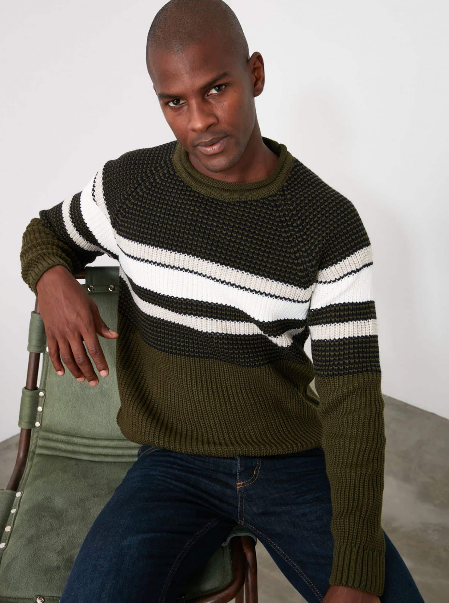 Khaki pánský svetr Trendyol