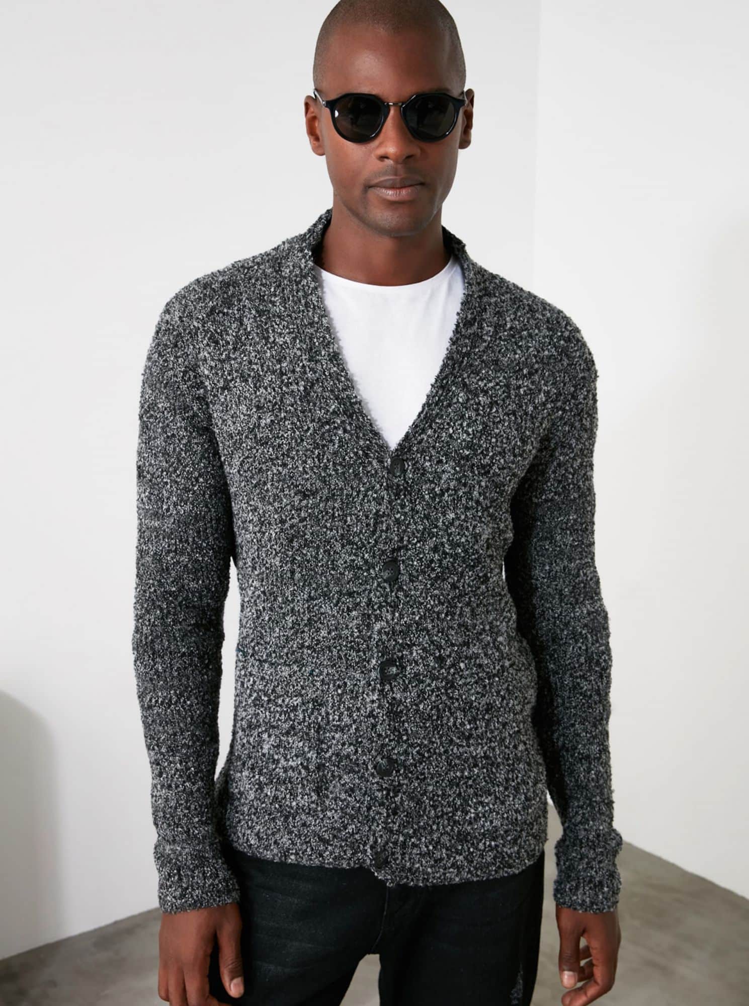 Šedý pánský žíhaný kardigan Trendyol