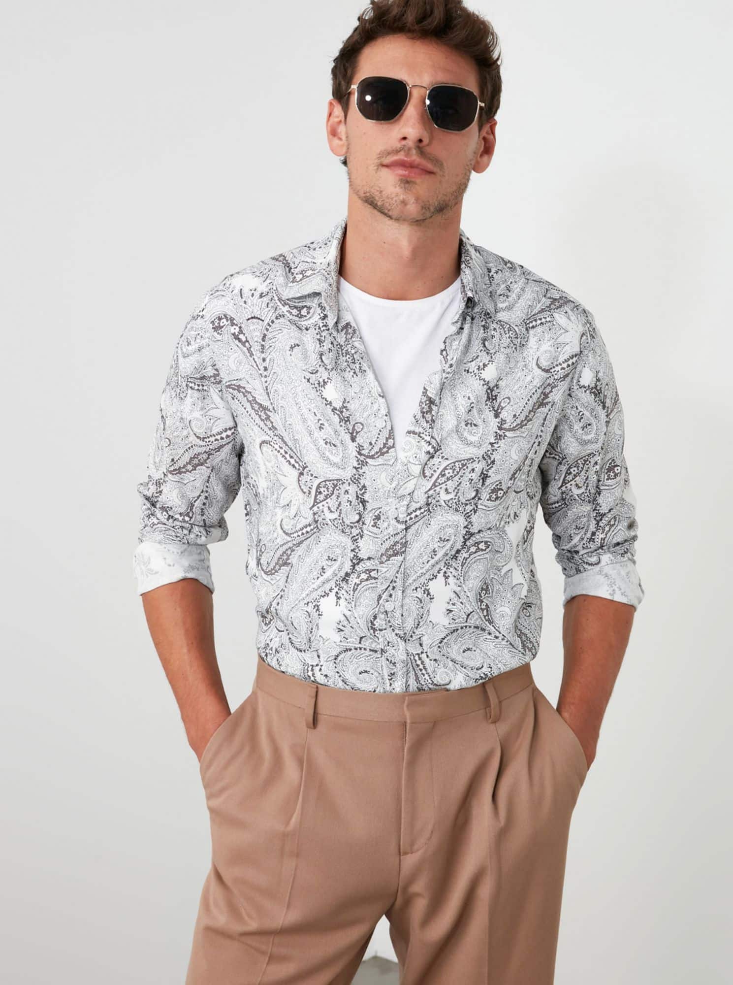 Šedá pánská vzorovaná košile Trendyol