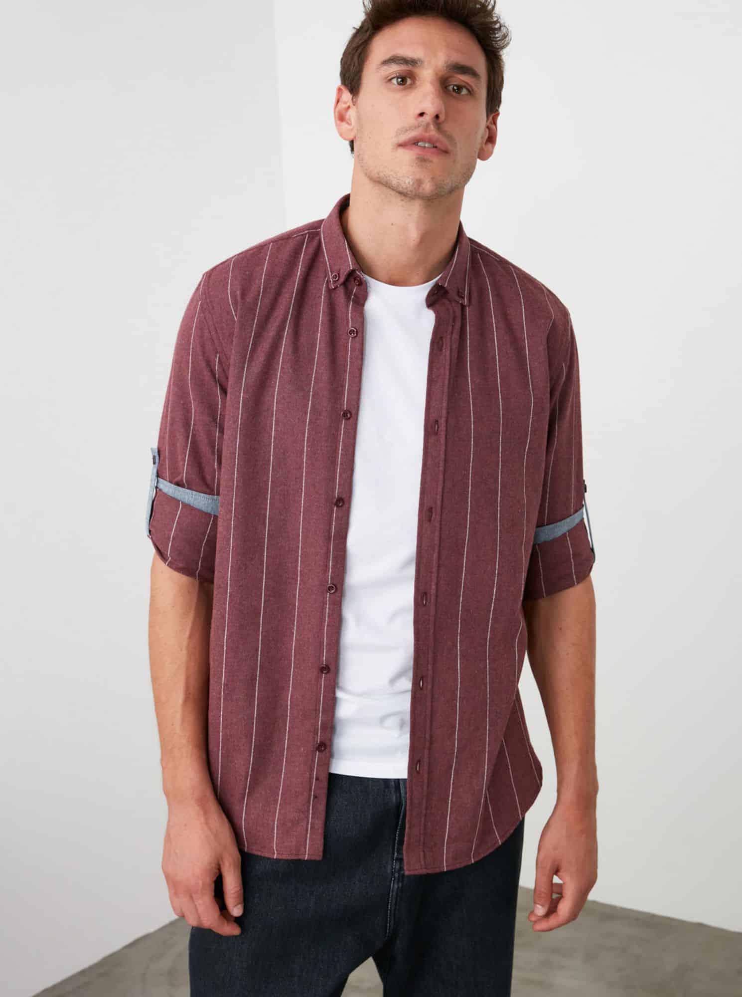 Vínová pánská pruhovaná košile Trendyol
